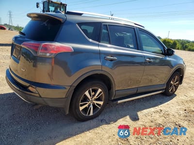 Trzecie zdjęcie samochodu z tyłu: 2016 TOYOTA RAV4 XLE VIN:JTMWFREV0GJ092748 - miniatura