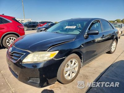 2011 TOYOTA CAMRY LE 4T4BF3EKXBR180958 - główne zdjęcie licytacji z USA - miniatura