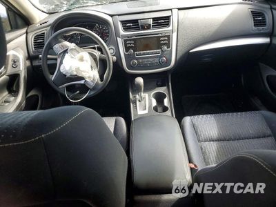 Zdjęcie 8 z 12 samochodu: 2016 NISSAN ALTIMA 2.5 S VIN:1N4AL3AP5GC195651 - miniatura