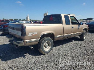 Trzecie zdjęcie samochodu z tyłu: 1997 CHEV C1500 VIN:1GCEK19R9VE253805 - miniatura
