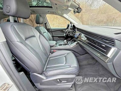 Piąte zdjęcie samochodu w środku: 2021 AUDI Q7 PREMIUM PLUS VIN:WA1LXAF71MD017482 - miniatura