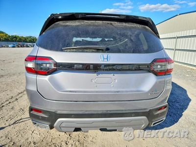 Zdjęcie 6 z 13 samochodu: 2025 HONDA PILOT TOURING VIN:5FNYG2H76SB038333 - miniatura