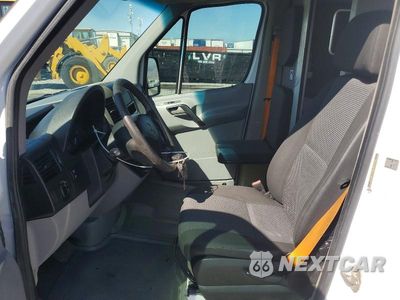 Zdjęcie 7 z 12 samochodu: 2011 MERCEDES-BENZ SPRINTER 2500 VIN:WD3PE8CB5B5603392 - miniatura
