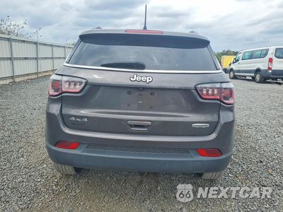 Zdjęcie 6 z 13 samochodu: 2019 JEEP COMPASS LATITUDE VIN:3C4NJDBBXKT801159 - miniatura