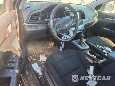 Zdjęcie 8 z 12 samochodu: 2020 HYUNDAI ELANTRA SEL VIN:5NPD84LF2LH543505 - miniatura
