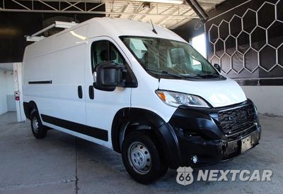 Trzecie zdjęcie samochodu z tyłu: 2023 RAM PROMASTER 3500 3500 HIGH VIN:3C6MRVHG4PE556908 - miniatura