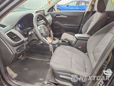 Zdjęcie 7 z 12 samochodu: 2021 KIA SELTOS LX VIN:KNDEPCAAXM7046538 - miniatura