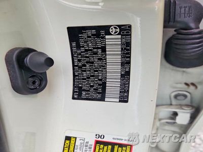 Zdjęcie 13 z 13 samochodu: 2018 TOYOTA COROLLA LE VIN:5YFBURHE5JP841241 - miniatura