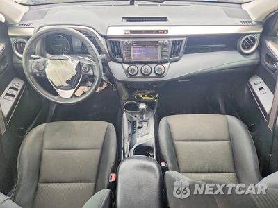 Zdjęcie 8 z 14 samochodu: 2018 TOYOTA RAV4 LE VIN:JTMZFREV1JJ204512 - miniatura