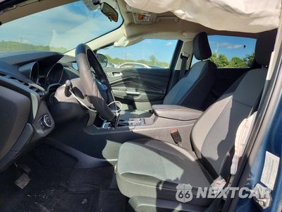 Zdjęcie 7 z 12 samochodu: 2019 FORD ESCAPE SE VIN:1FMCU9GD4KUB91170 - miniatura