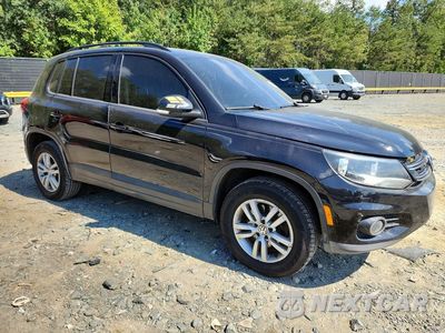 Czwarte zdjęcie samochodu z boku: 2015 VOLKSWAGEN TIGUAN S VIN:WVGAV7AX5FW575450 - miniatura