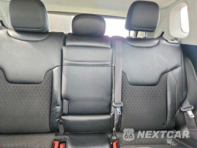 Zdjęcie 10 z 13 samochodu: 2019 JEEP COMPASS LATITUDE VIN:3C4NJCBB6KT809477 - miniatura