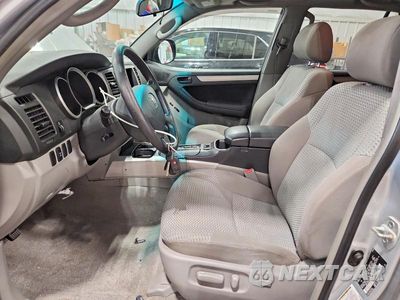 Zdjęcie 7 z 13 samochodu: 2006 TOYOTA 4RUNNER SR5 VIN:JTEBT14R660063588 - miniatura