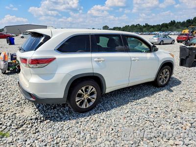 Trzecie zdjęcie samochodu z tyłu: 2015 TOYOTA HIGHLANDER LE PLUS VIN:5TDZKRFH1FS117045 - miniatura