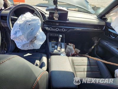 Zdjęcie 8 z 13 samochodu: 2023 HONDA CR-V SPORT TOURING VIN:7FARS6H97PE023847 - miniatura