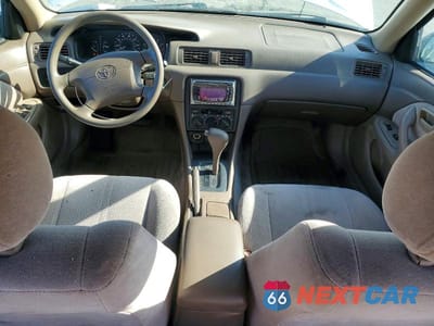 Zdjęcie 8 z 12 samochodu: 1997 TOYOTA CAMRY LE V6 VIN:4T1BF22K3VU901599 - miniatura