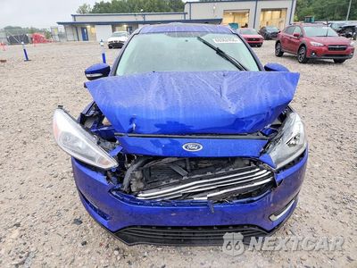 Piąte zdjęcie samochodu w środku: 2015 FORD FOCUS TITANIUM VIN:1FADP3J27FL313316 - miniatura