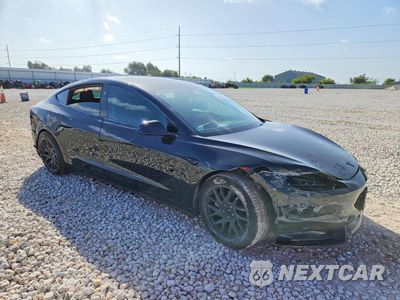 Czwarte zdjęcie samochodu z boku: 2024 TESLA MODEL 3 VIN:5YJ3E1EB2RF825762 - miniatura