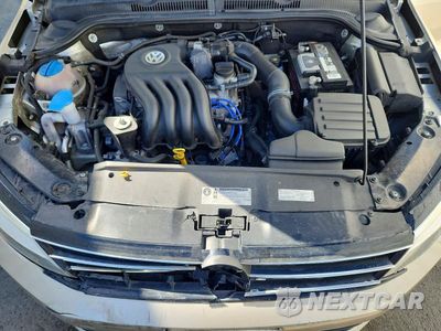 Zdjęcie 11 z 12 samochodu: 2015 VOLKSWAGEN JETTA BASE VIN:3VW2K7AJ0FM249680 - miniatura