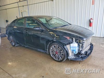 Czwarte zdjęcie samochodu z boku: 2024 KIA FORTE GT VIN:3KPF44AC5RE704066 - miniatura