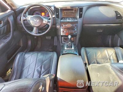 Zdjęcie 8 z 12 samochodu: 2011 INFINITI FX35 BASE VIN:JN8AS1MU1BM110461 - miniatura