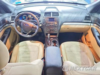 Zdjęcie 8 z 13 samochodu: 2017 FORD EXPLORER VIN:1FM5K8B86HGE26355 - miniatura