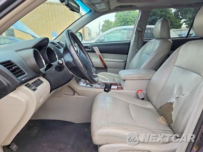 Zdjęcie 7 z 13 samochodu: 2012 TOYOTA HIGHLANDER LIMITED VIN:5TDDK3EH6CS162325 - miniatura
