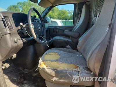Zdjęcie 7 z 13 samochodu: 2011 CHEVROLET EXPRESS G2500 VIN:1GCWGFCA0B1187640 - miniatura