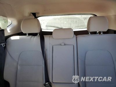 Zdjęcie 10 z 13 samochodu: 2020 HYUNDAI TUCSON SE VIN:KM8J2CA48LU172965 - miniatura