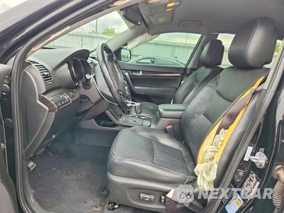 Zdjęcie 7 z 14 samochodu: 2013 KIA SORENTO EX VIN:5XYKUDA68DG398047 - miniatura