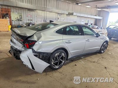 Trzecie zdjęcie samochodu z tyłu: 2026 HYUNDAI SONATA SEL SPORT VIN:KMHL64JA6TA526122 - miniatura