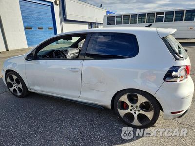 Drugie zdjęcie samochodu z przodu: 2010 VOLKSWAGEN GTI VIN:WVWED7AJ1AW243731 - miniatura