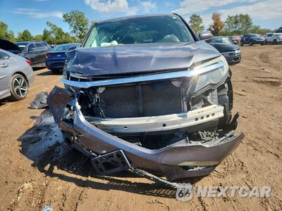 Piąte zdjęcie samochodu w środku: 2016 HONDA PILOT EXL VIN:5FNYF6H82GB102104 - miniatura
