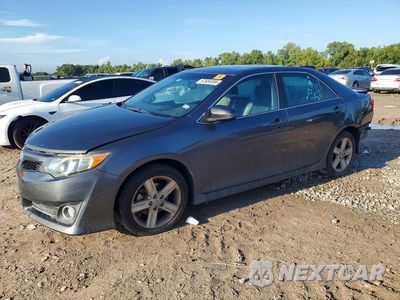 2014 TOYOTA CAMRY SE 4T1BF1FK7EU847521 - główne zdjęcie licytacji z USA - miniatura