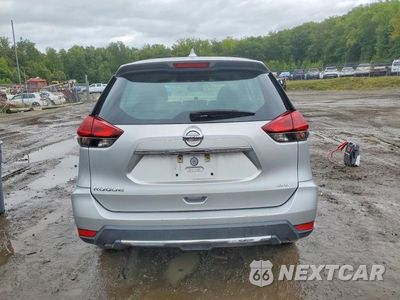 Zdjęcie 6 z 13 samochodu: 2018 NISSAN ROGUE S VIN:5N1AT2MV7JC728181 - miniatura