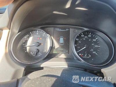 Zdjęcie 9 z 13 samochodu: 2017 NISSAN ROGUE S VIN:5N1AT2MT5HC756702 - miniatura