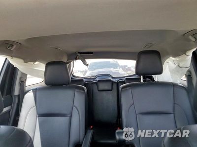 Zdjęcie 10 z 13 samochodu: 2019 TOYOTA HIGHLANDER XLE VIN:5TDKZRFH6KS351138 - miniatura