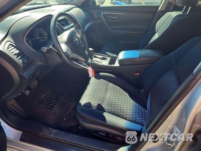 Zdjęcie 7 z 12 samochodu: 2017 NISSAN ALTIMA 2.5 SV VIN:1N4AL3AP6HC217996 - miniatura