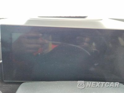 Zdjęcie 9 z 13 samochodu: 2026 BMW X7 XDRIVE40I VIN:5UX23EM04T9115531 - miniatura