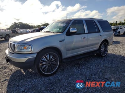 2002 FORD EXPEDITION XLT 1FMRU15L52LA33481 - główne zdjęcie licytacji z USA - miniatura