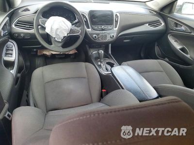 Zdjęcie 8 z 12 samochodu: 2019 CHEVROLET MALIBU LT VIN:1G1ZD5ST8KF137194 - miniatura