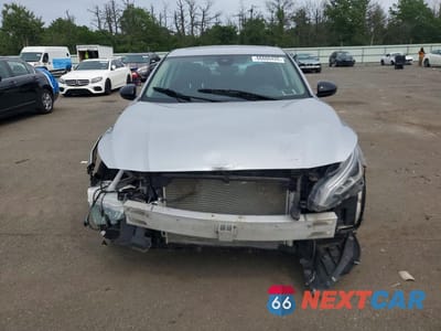 Piąte zdjęcie samochodu w środku: 2021 NISSAN ALTIMA SR VIN:1N4BL4CW9MN400080 - miniatura