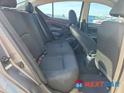 Zdjęcie 10 z 12 samochodu: 2019 NISSAN VERSA S VIN:3N1CN7AP0KL801538 - miniatura