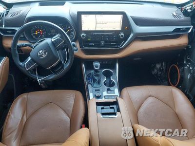 Zdjęcie 8 z 14 samochodu: 2021 TOYOTA HIGHLANDER PLATINUM VIN:5TDFZRBHXMS118146 - miniatura