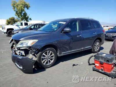 2013 NISSAN PATHFINDER S 5N1AR2MN1DC639855 - główne zdjęcie licytacji z USA - miniatura