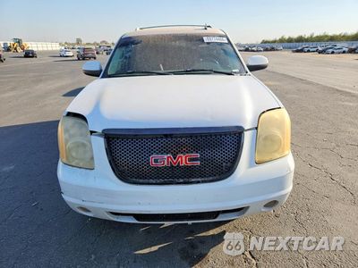 Piąte zdjęcie samochodu w środku: 2007 GMC YUKON VIN:1GKFC13J57R137294 - miniatura