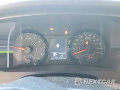 Zdjęcie 9 z 13 samochodu: 2017 TOYOTA SIENNA LE VIN:5TDKZ3DC9HS850349 - miniatura