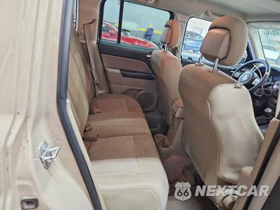 Zdjęcie 11 z 13 samochodu: 2017 JEEP PATRIOT SPORT VIN:1C4NJPBB2HD156426 - miniatura