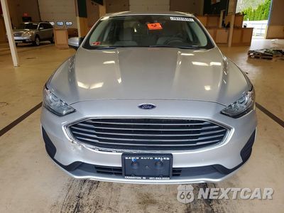 Piąte zdjęcie samochodu w środku: 2019 FORD FUSION S VIN:3FA6P0G7XKR212230 - miniatura