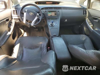 Zdjęcie 8 z 13 samochodu: 2010 TOYOTA PRIUS IV VIN:JTDKN3DU1A0152637 - miniatura